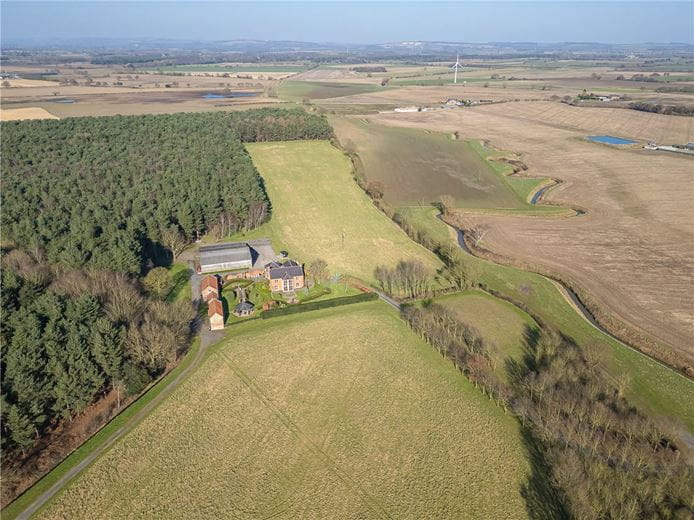 5 bedroom house, Selby Road, Holme-on-Spalding-Moor YO43 - Sold