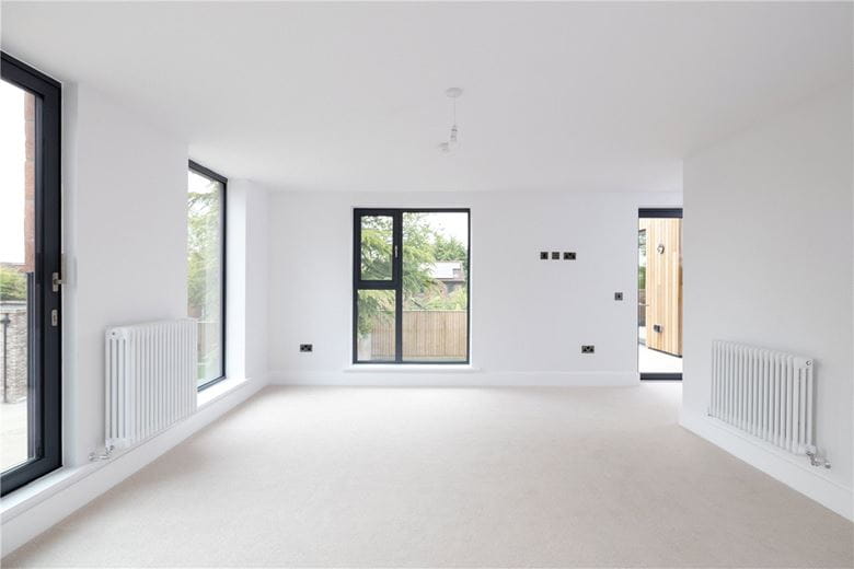 5 bedroom house, Fulford Road, York YO10 - Available