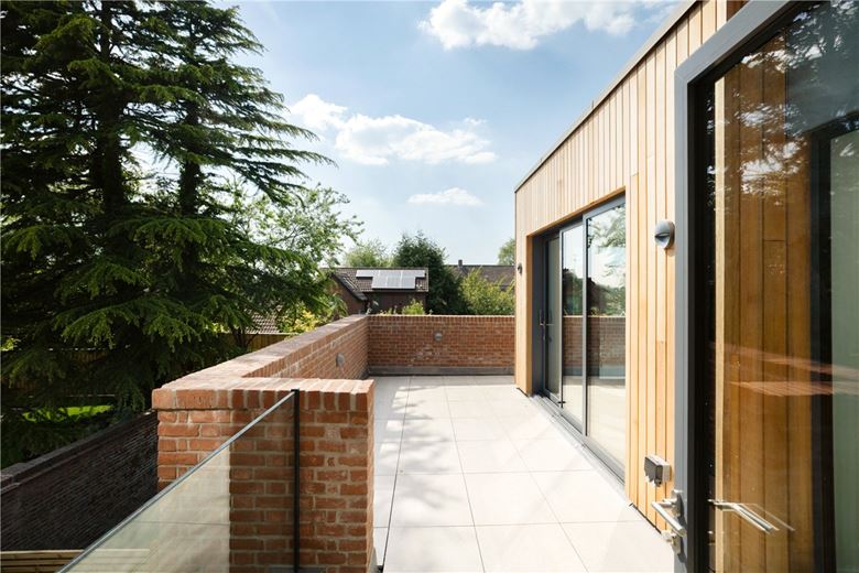 5 bedroom house, Fulford Road, York YO10 - Available