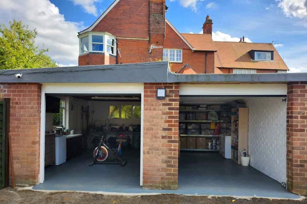 2 bedroom flat, Holbeck Hill, Scarborough YO11 - Available