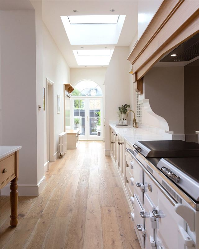 6 bedroom house, The Mount, York YO24 - Sold STC