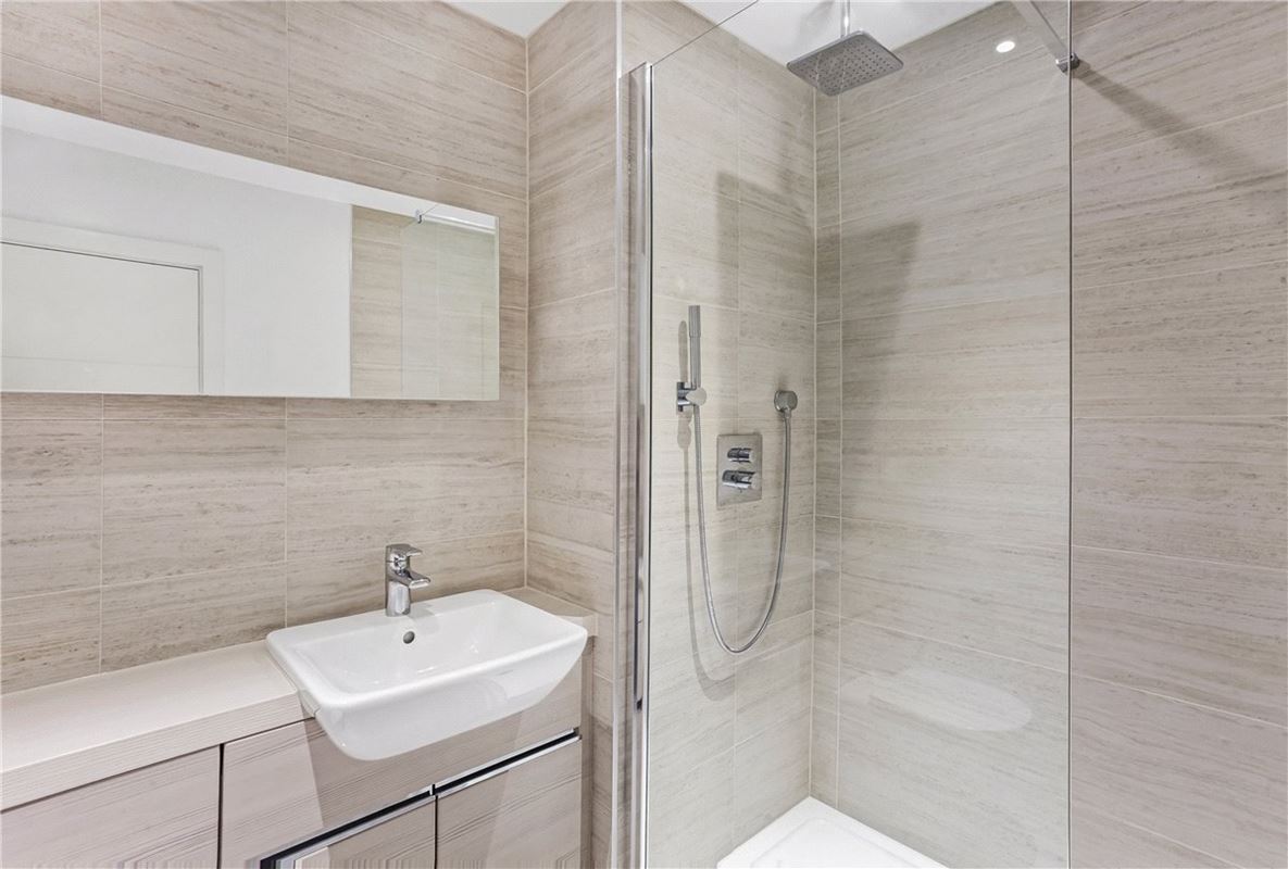 2 bedroom flat, Pound Lane, York YO1 - Sold STC