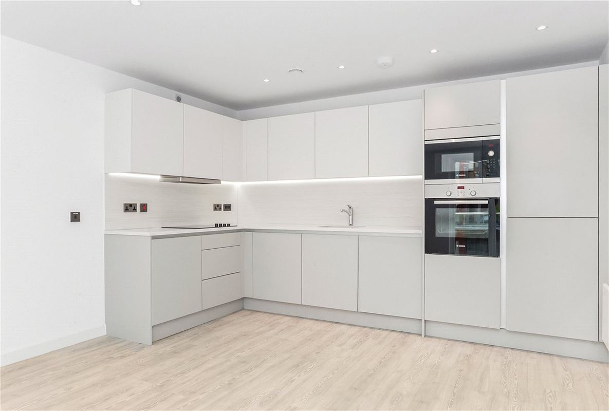 2 bedroom flat, Pound Lane, York YO1 - Sold STC