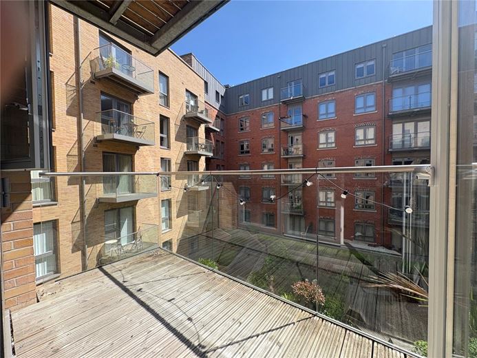 2 bedroom flat, Pound Lane, York YO1 - Sold STC