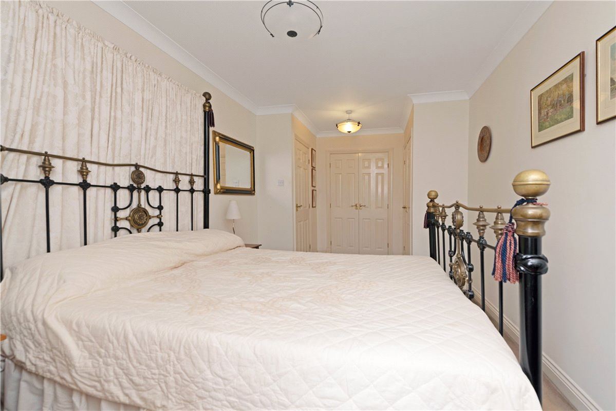 1 bedroom flat, Lady Anne Court, Skeldergate YO1 - Available