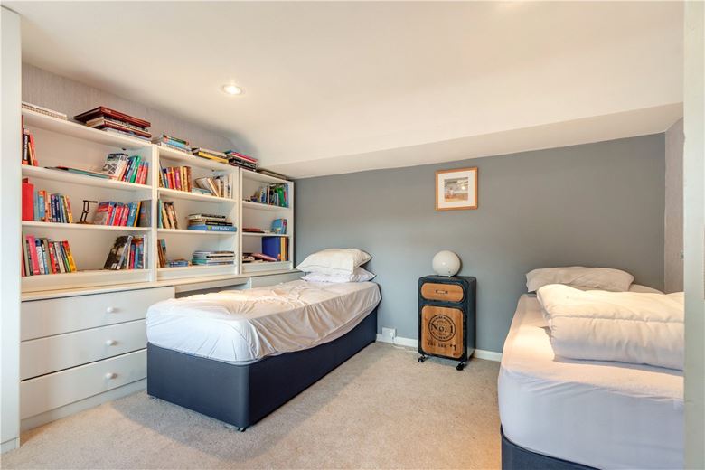 6 bedroom house, The Brickyards, Stamford Bridge YO41 - Sold STC