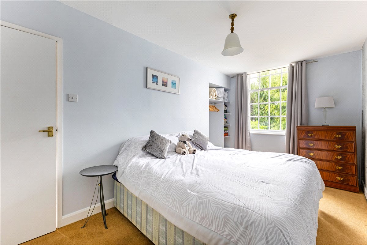 6 bedroom house, Main Street, West Haddlesey YO8 - Sold STC