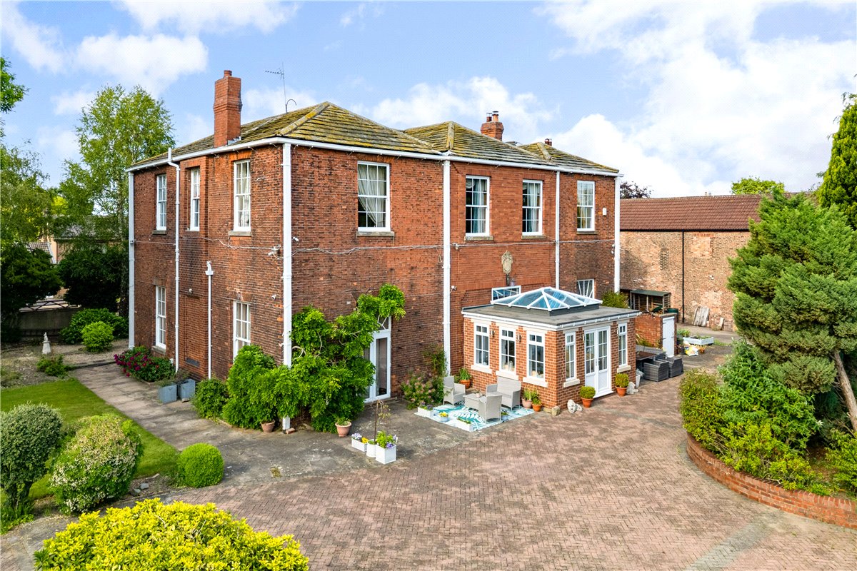 6 bedroom house, Main Street, West Haddlesey YO8 - Sold STC