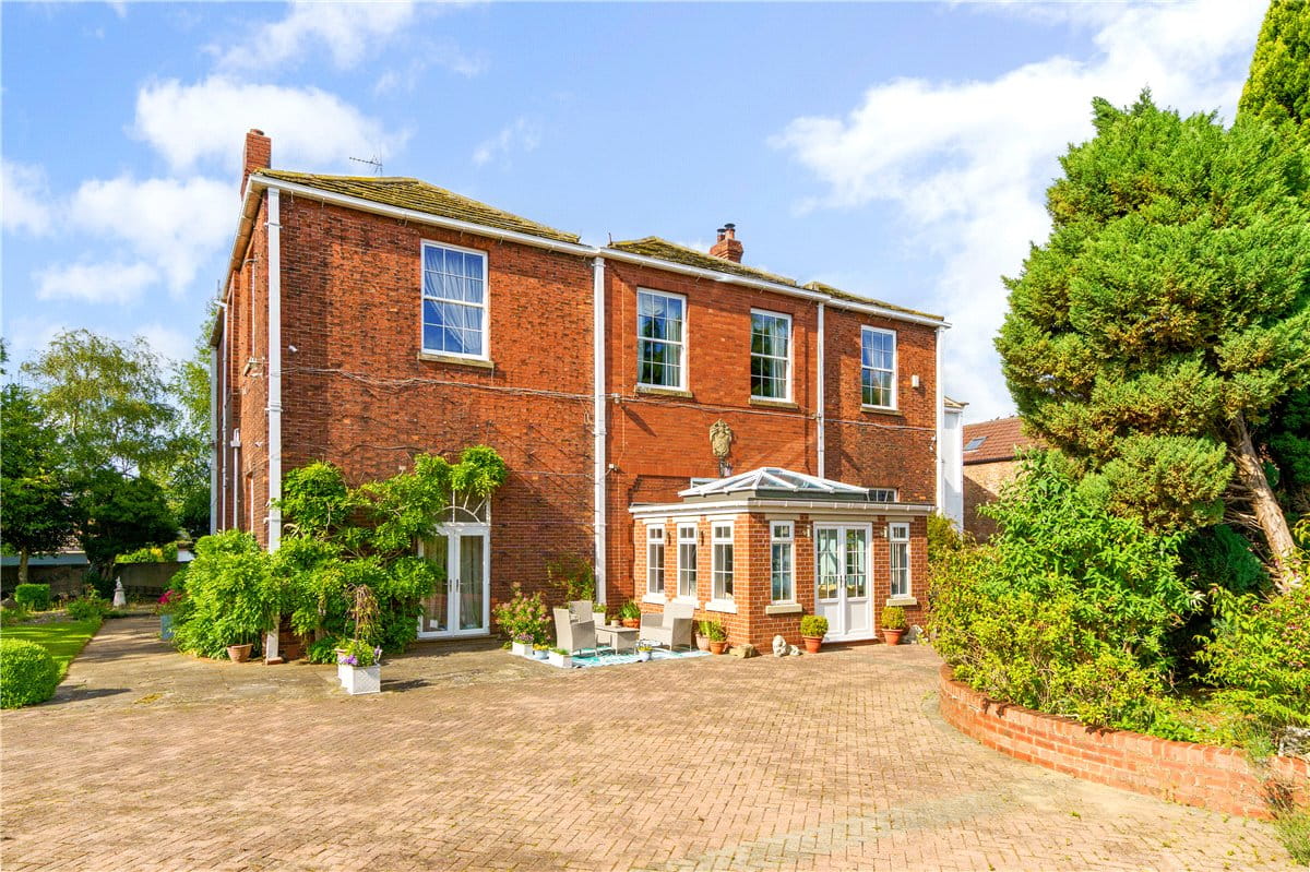 6 bedroom house, Main Street, West Haddlesey YO8 - Sold STC