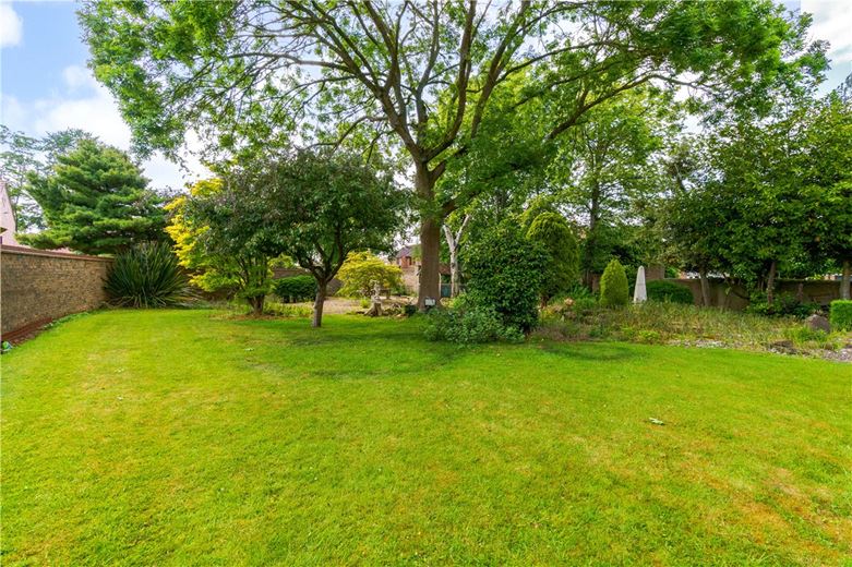 6 bedroom house, Main Street, West Haddlesey YO8 - Sold STC