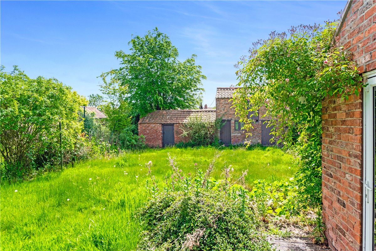 4 bedroom house, Main Street, Sutton on Derwent YO41 - Sold STC