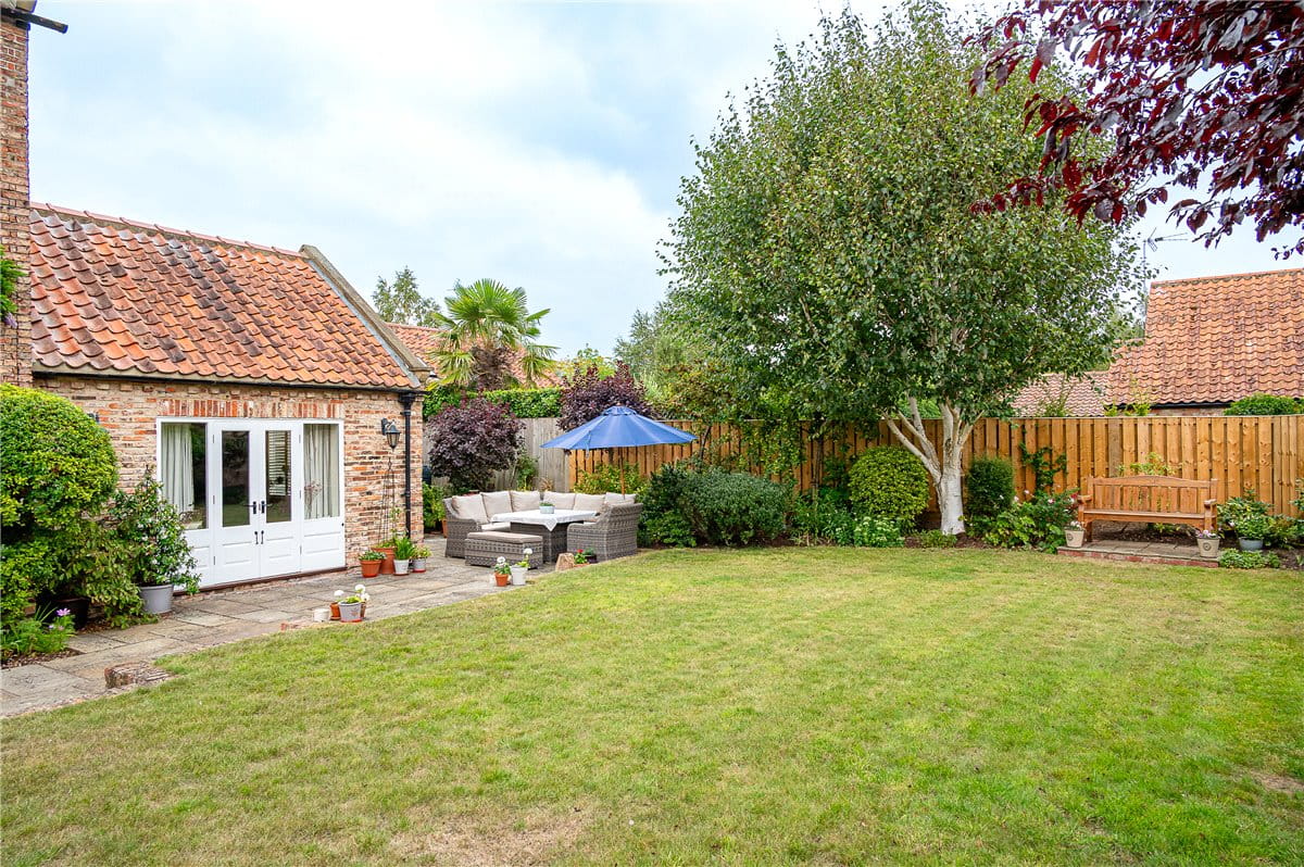 5 bedroom house, Aldwark, Alne YO61 - Available