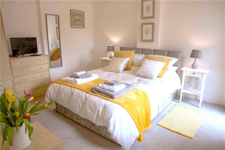 2 bedroom house, The Green, Raskelf YO61 - Sold STC