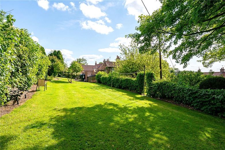 3 bedroom house, Church View, Felixkirk YO7 - Sold STC