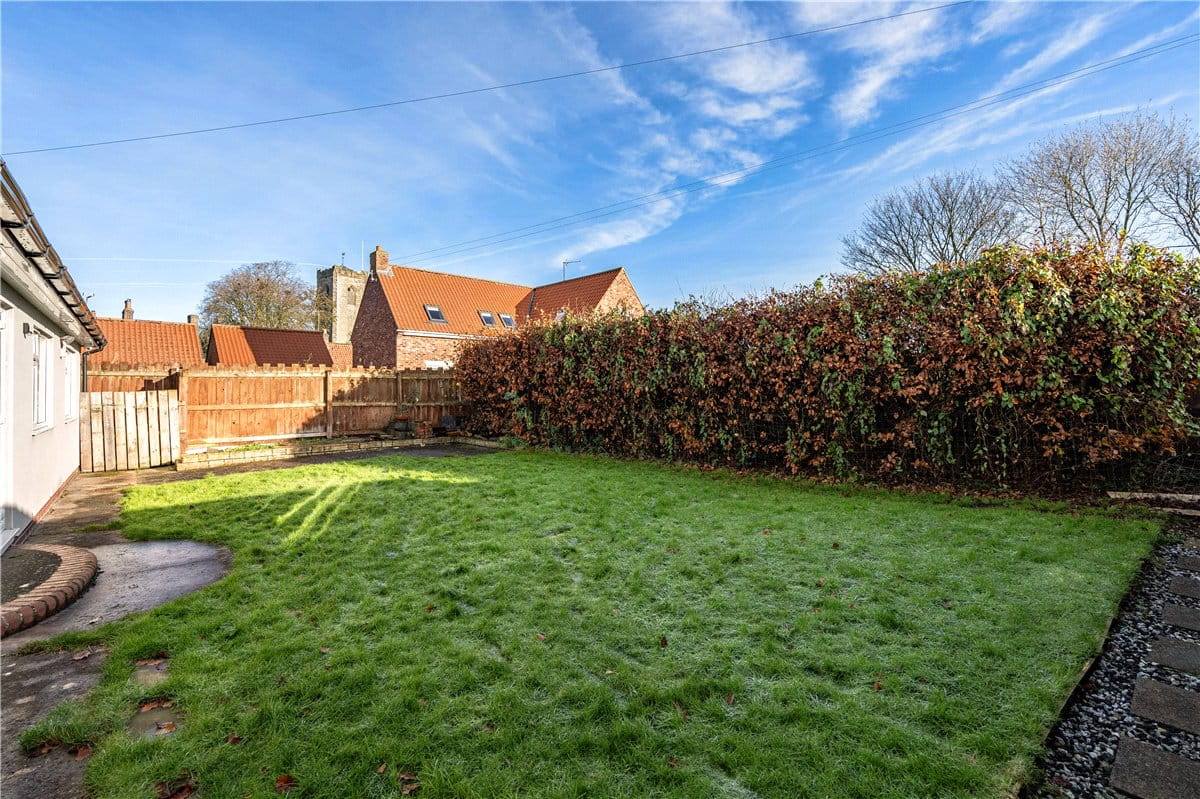 4 bedroom house, Driffield Road, Kilham YO25 - Available
