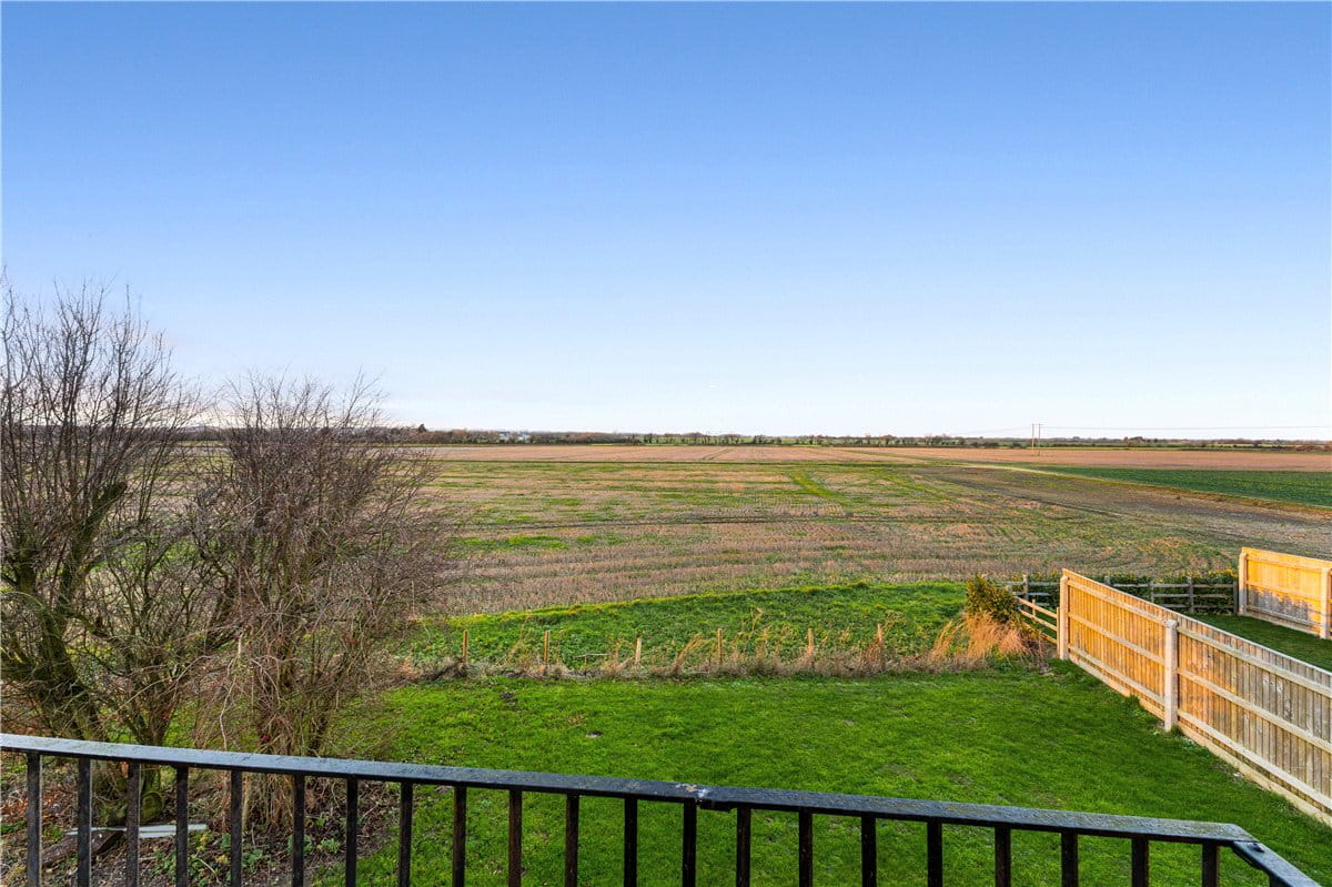 7 bedroom house, Manby Road, Stewton LN11 - Available