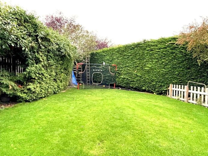 5 bedroom house, Beadle Garth, Copmanthorpe YO23 - Available