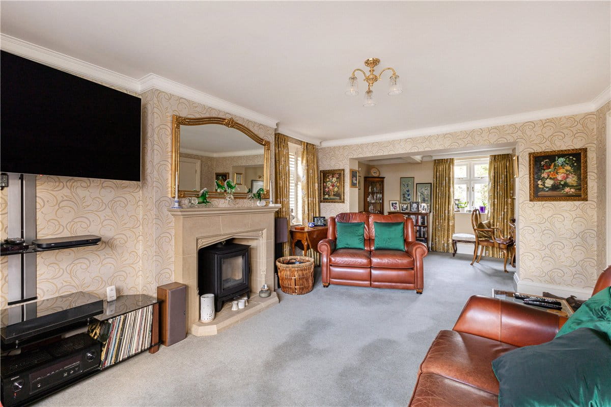 5 bedroom house, The Village, Stockton on the Forest YO32 - Available