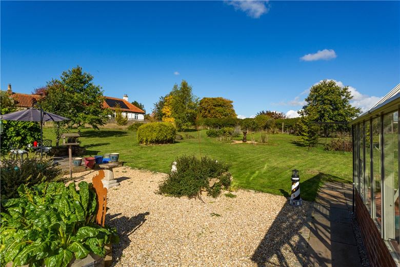 3 bedroom house, Welburn, York YO60 - Available