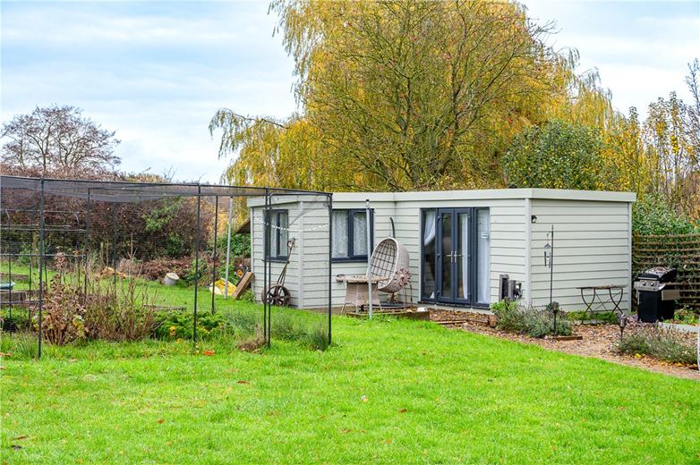 3 bedroom house, Welburn, York YO60 - Available