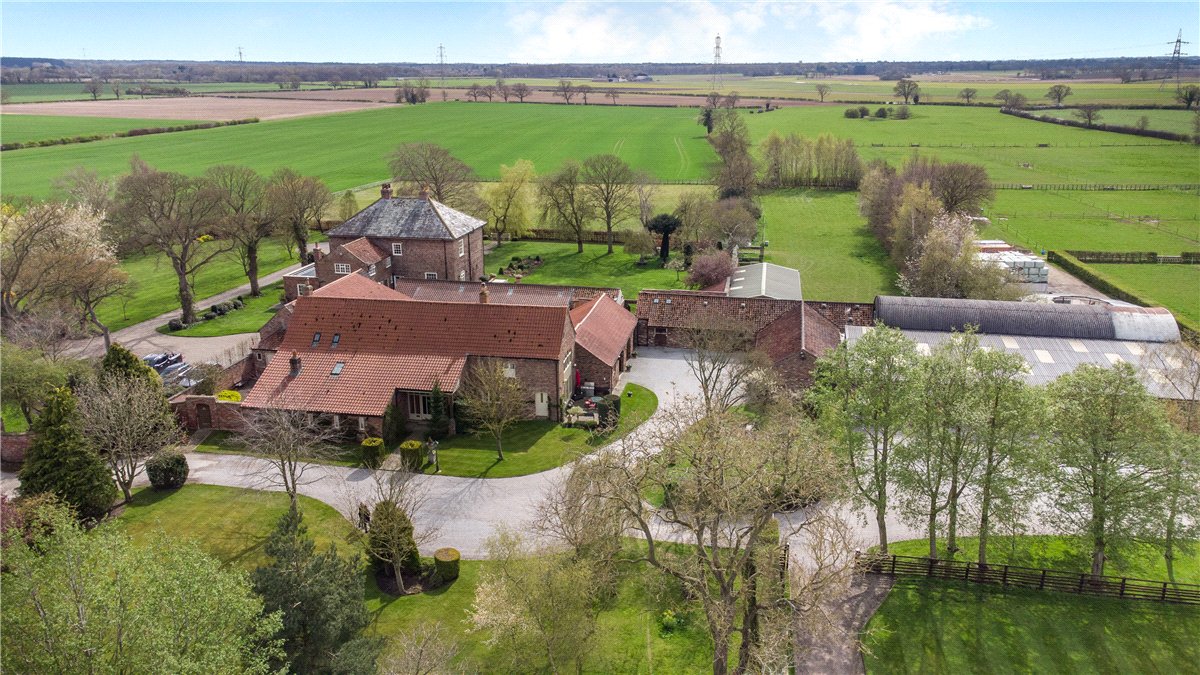 5 bedroom house, Lilling, York YO60 - Available