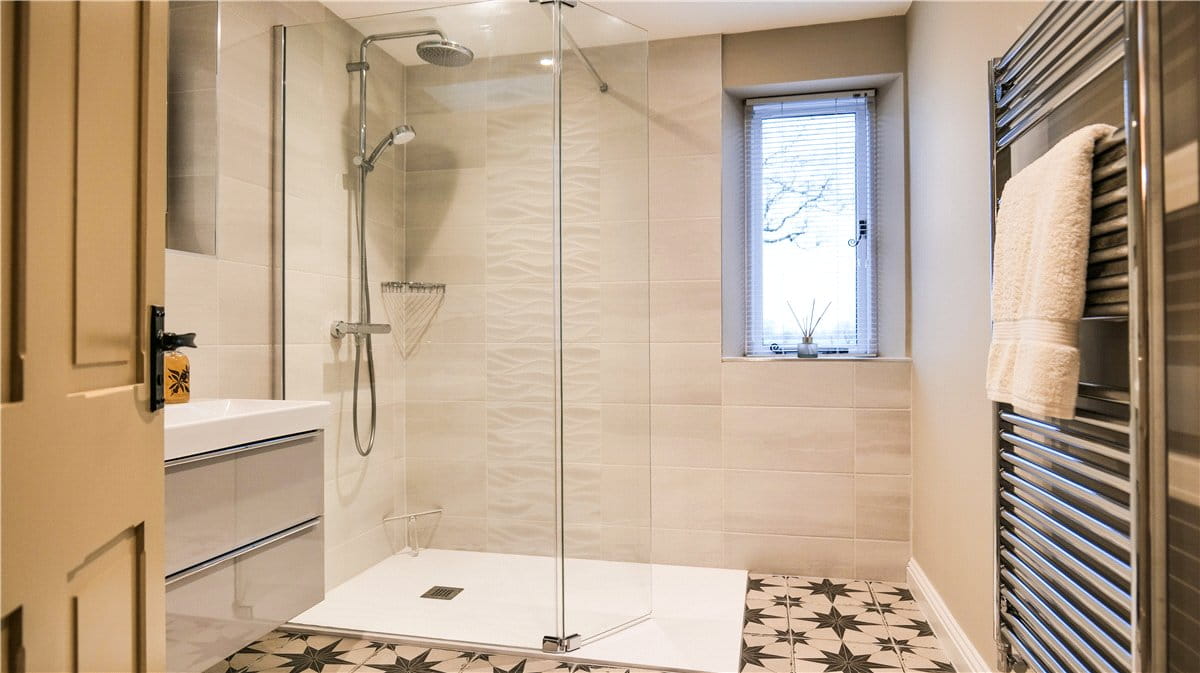 5 bedroom house, Lilling, York YO60 - Available