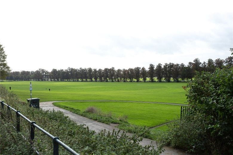 6 bedroom house, Albemarle Road, York YO23 - Available