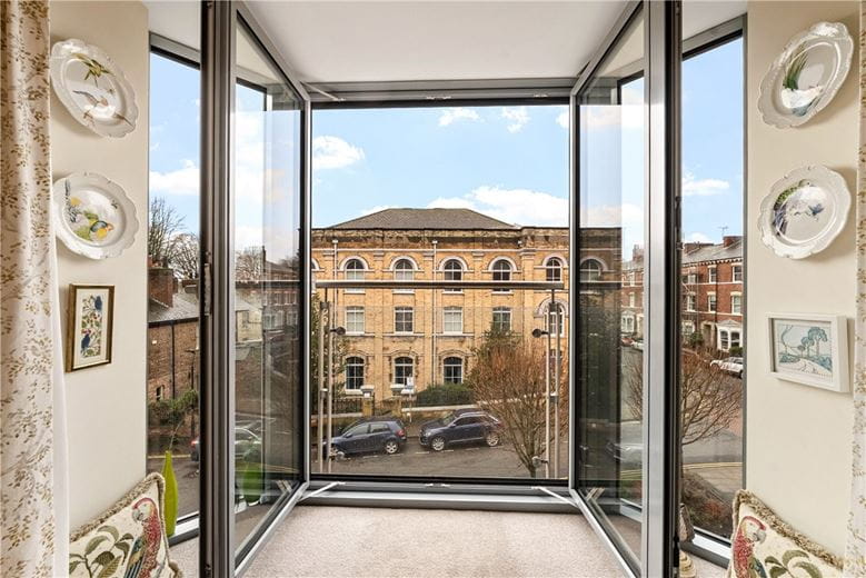 2 bedroom flat, Bishophill Junior, York YO1 - Available