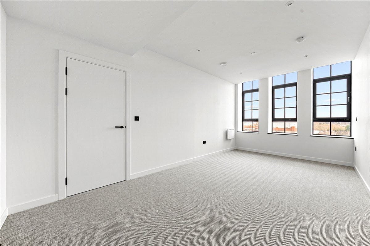 2 bedroom flat, Haxby Road, York YO31 - Available