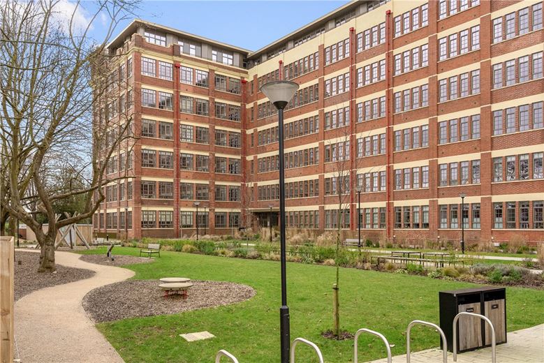 2 bedroom flat, Haxby Road, York YO31 - Sold STC