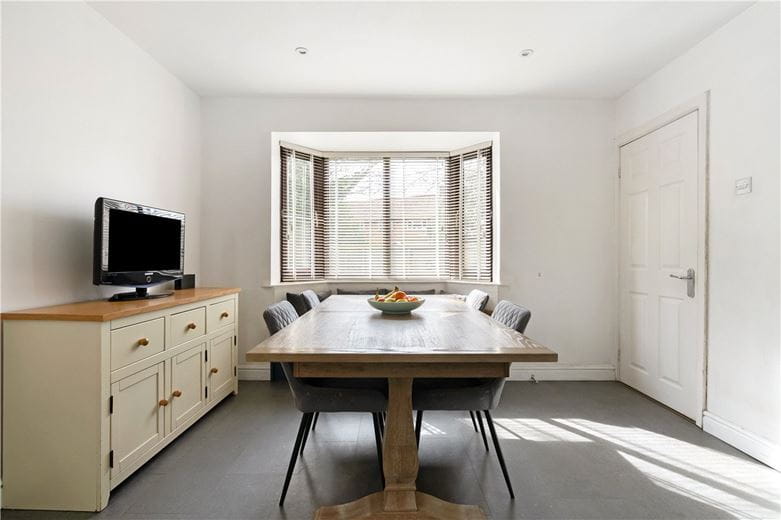 5 bedroom house, Back Lane, Riccall YO19 - Available