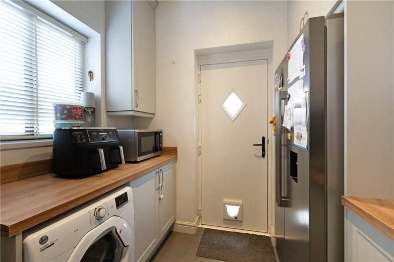 5 bedroom house, Back Lane, Riccall YO19 - Available