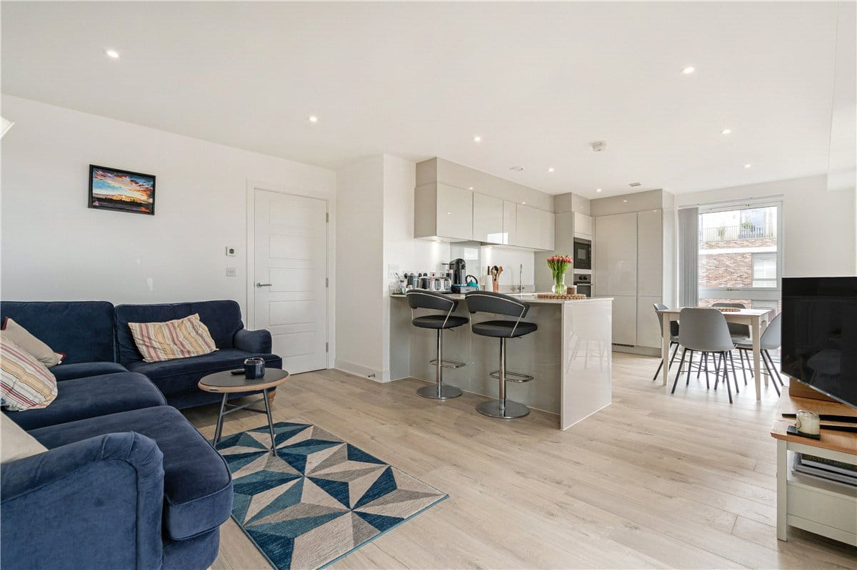 2 bedroom flat, Joseph Terry Grove, York YO23 - Available