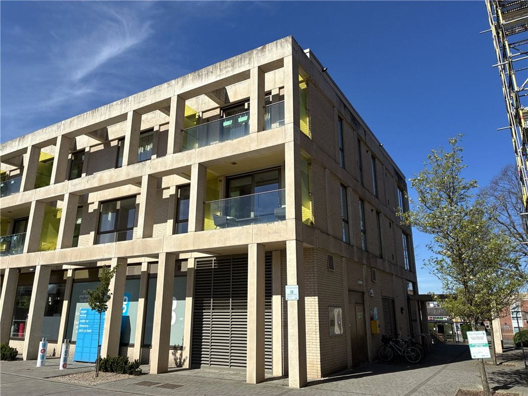 2 bedroom flat, Joseph Terry Grove, York YO23 - Available