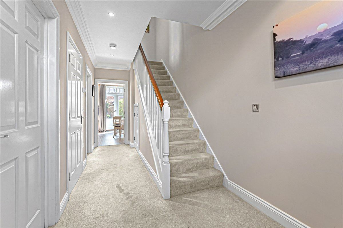 4 bedroom house, Grosvenor Park, York YO30 - Available