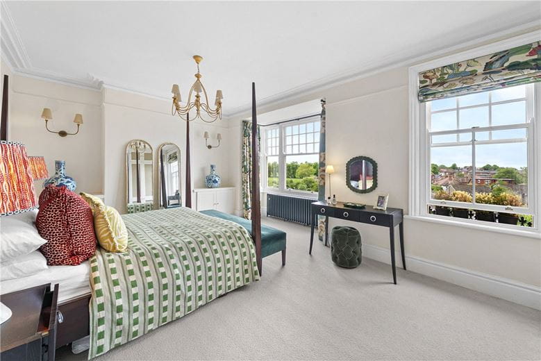 4 bedroom house, Albemarle Road, York YO23 - Available